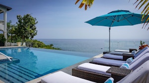 Infinity Pool