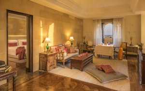 Luxury Suite - Living Room