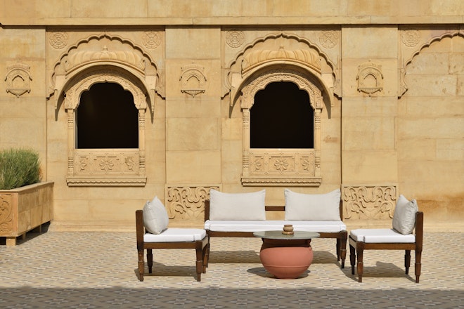 Courtyard Seating