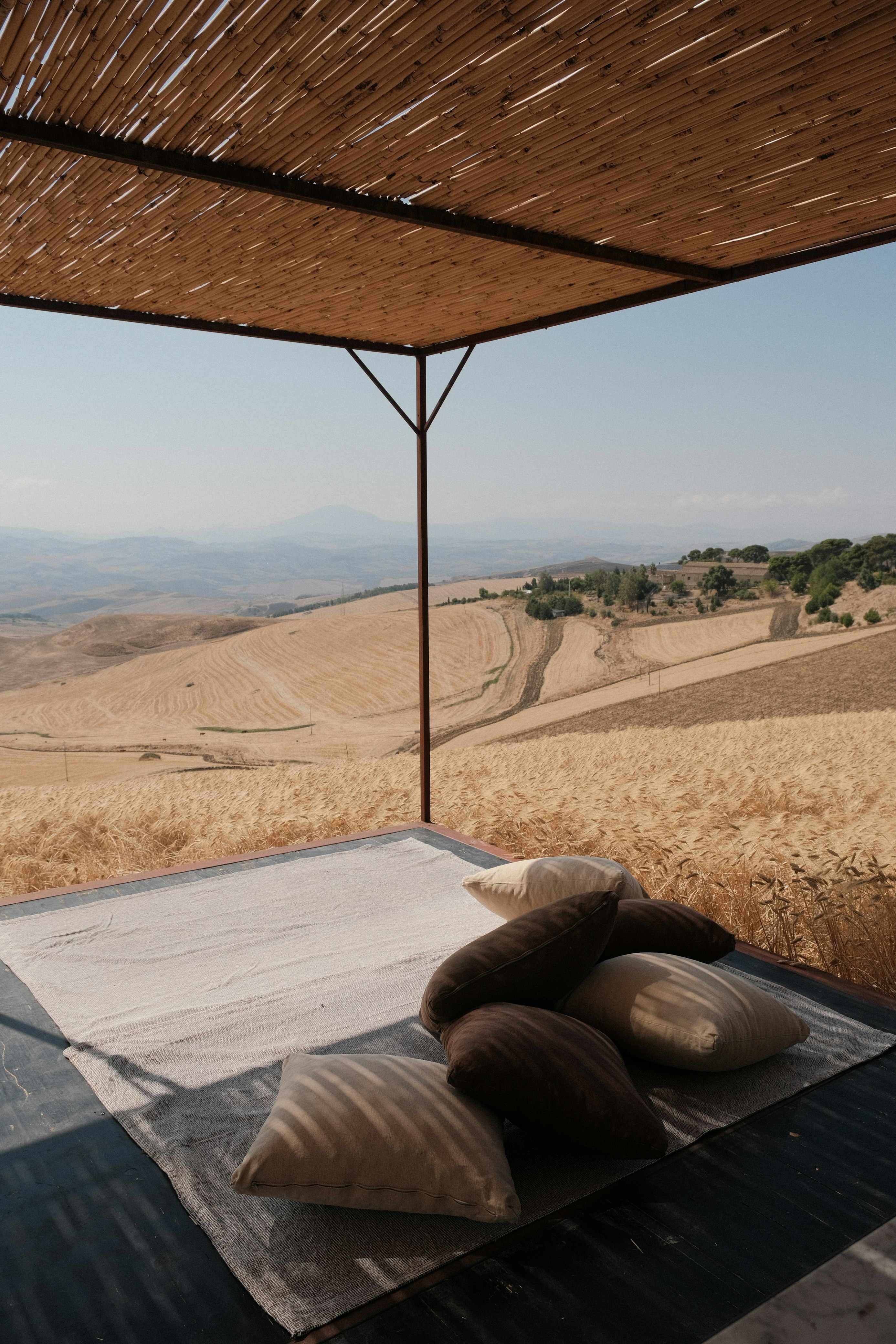 Aperitivo in the fields