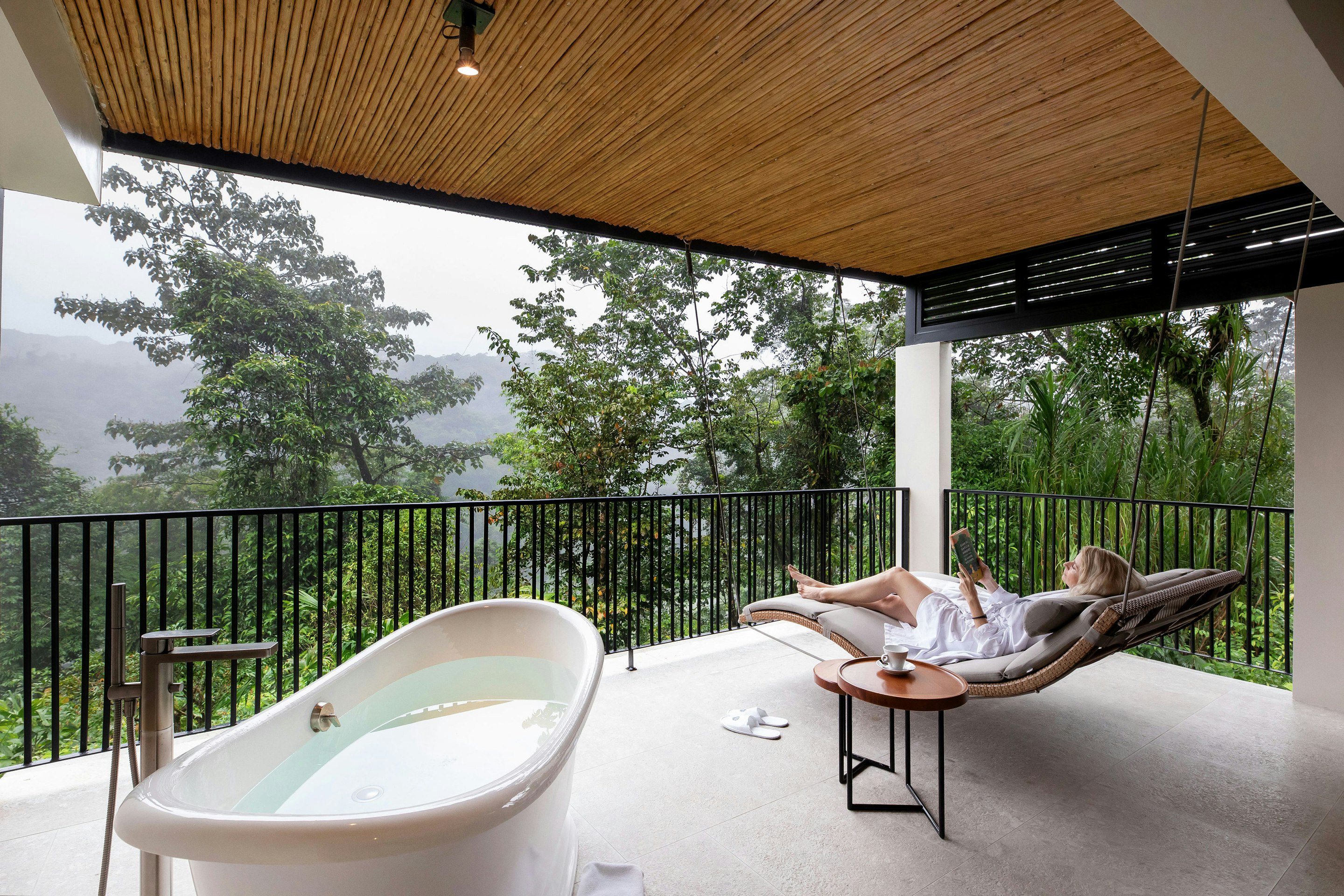 Volcano View Suite - Terrace