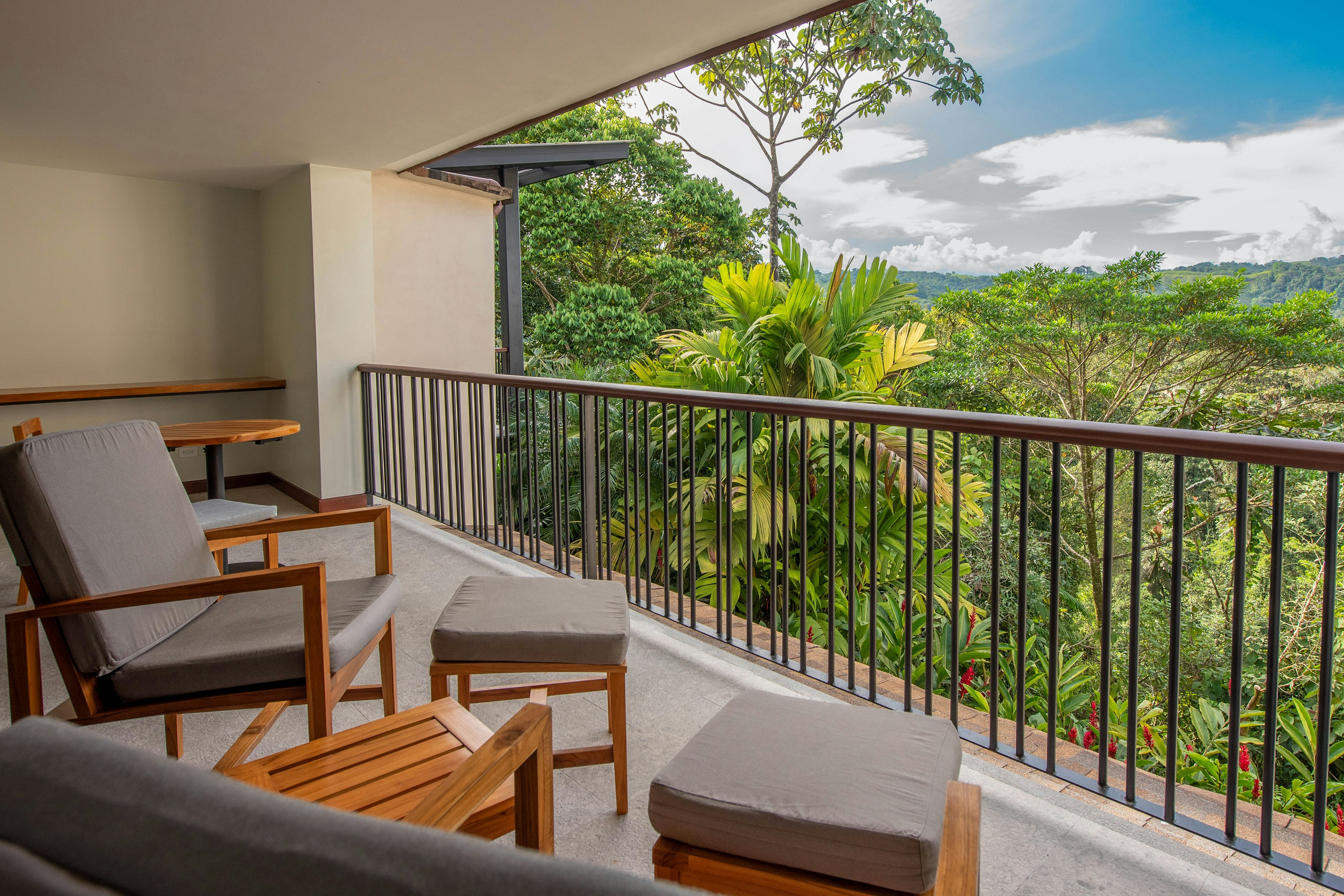 Tabacon King Suite - Terrace