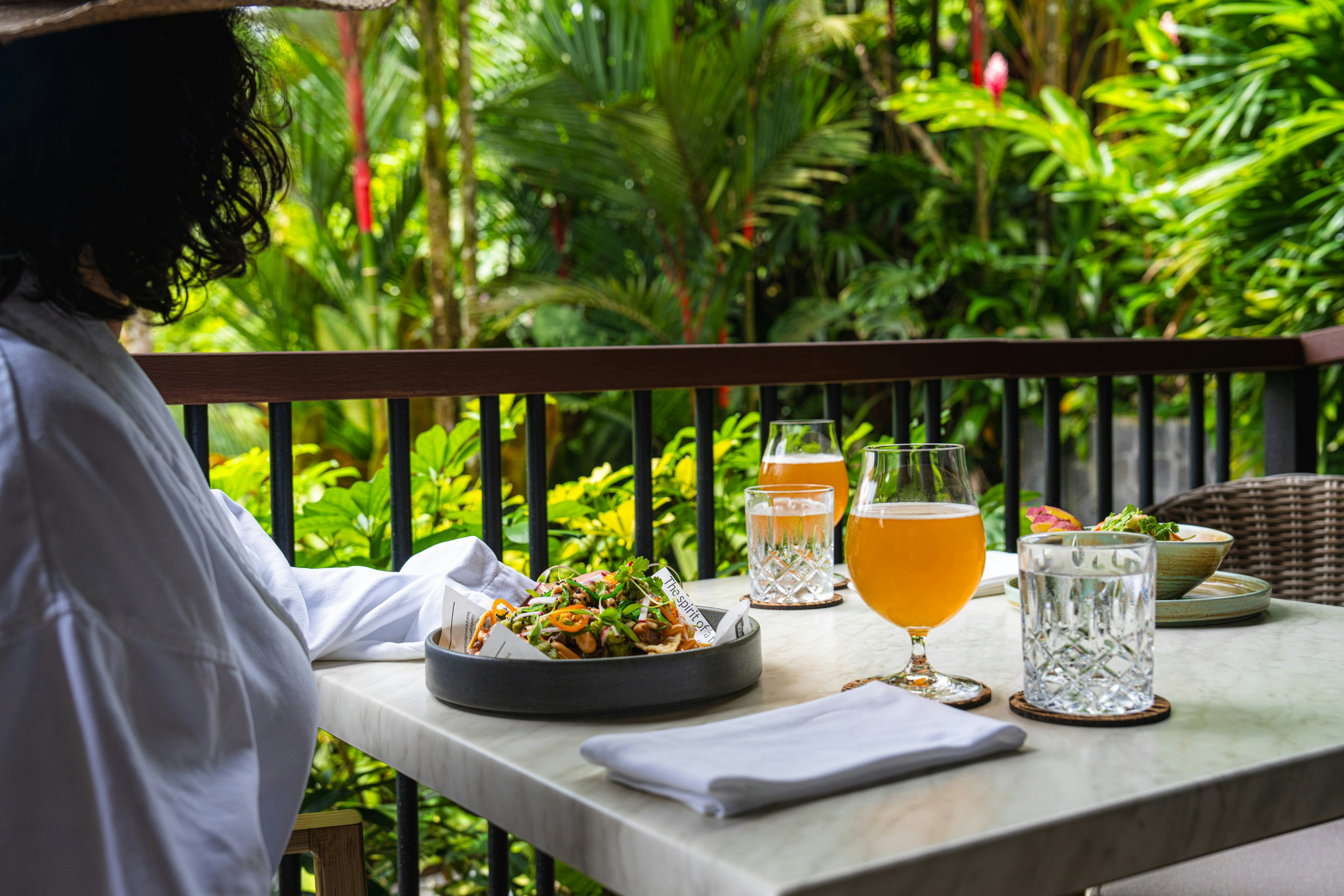 Tabacon Ave Restaurant