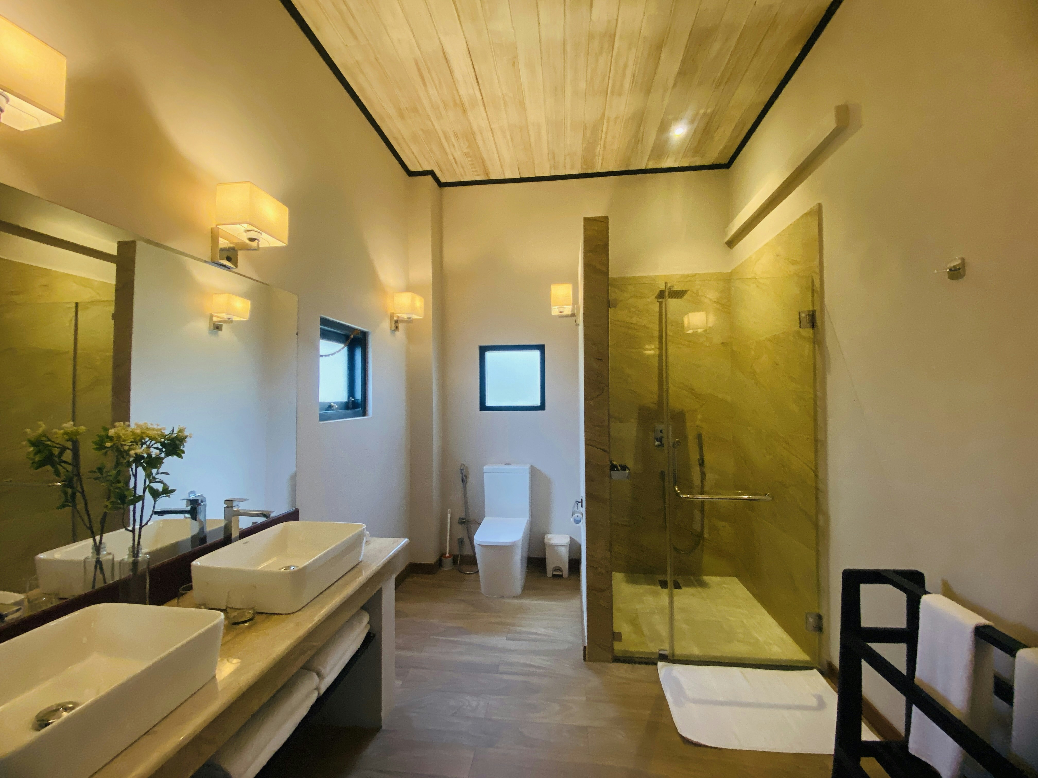 Two Bedroom Apartment Bathroom