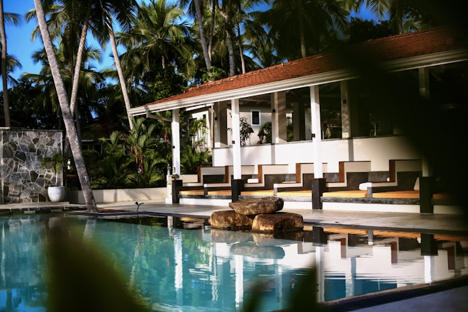 Main Bungalow & Pool