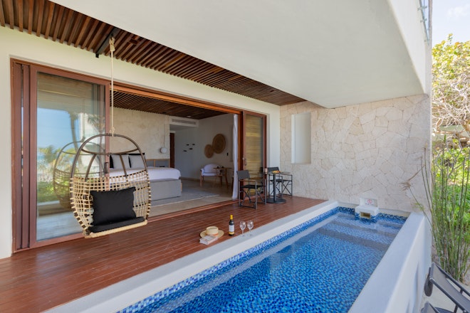 Jungle View Suite