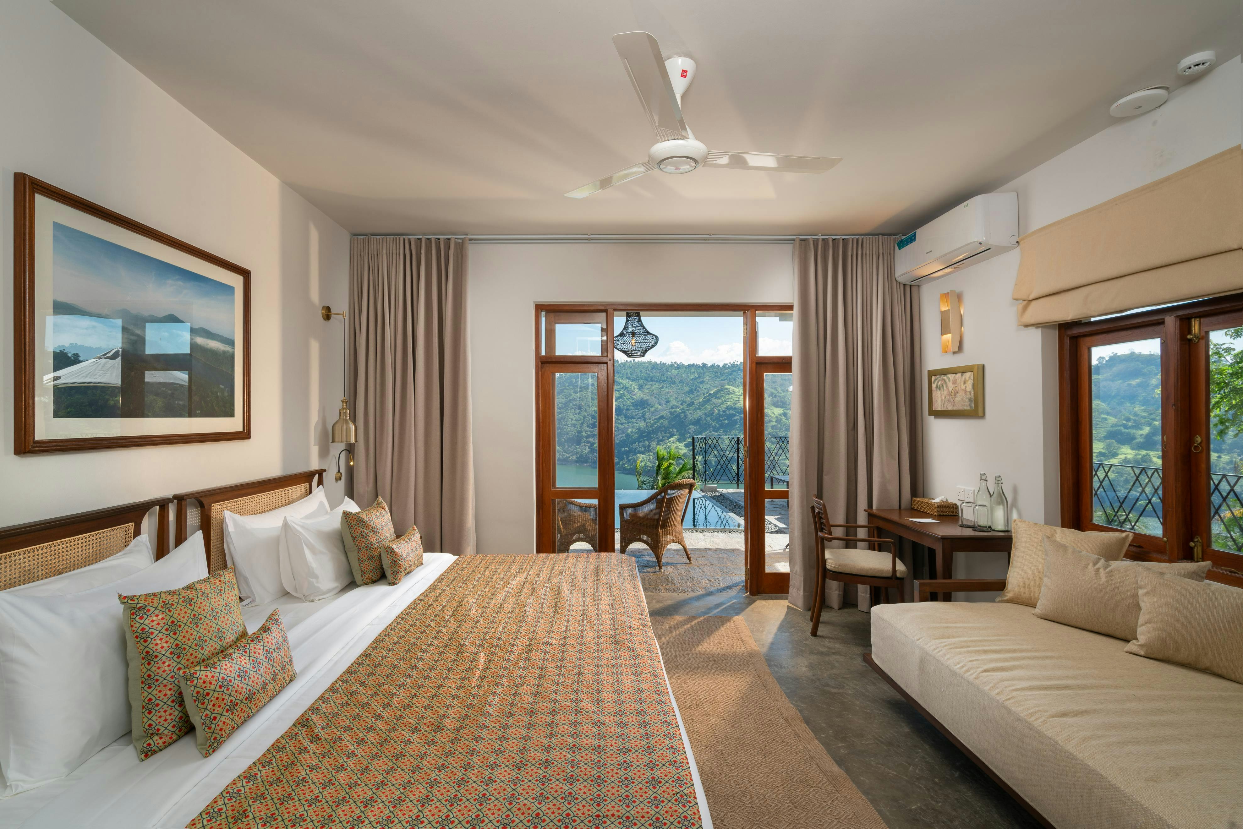 Superior Room - Bedroom