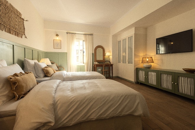 Demi Room - Bedroom
