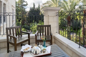 Deluxe Pasha Balcony