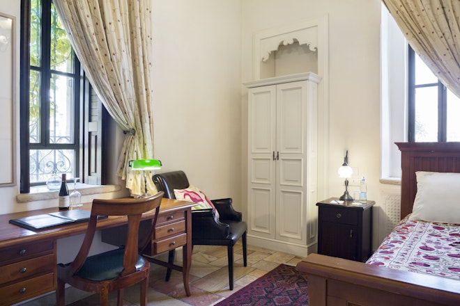 Single Standard Room