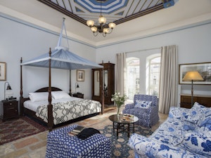 Suite - Famous Suite No. 6