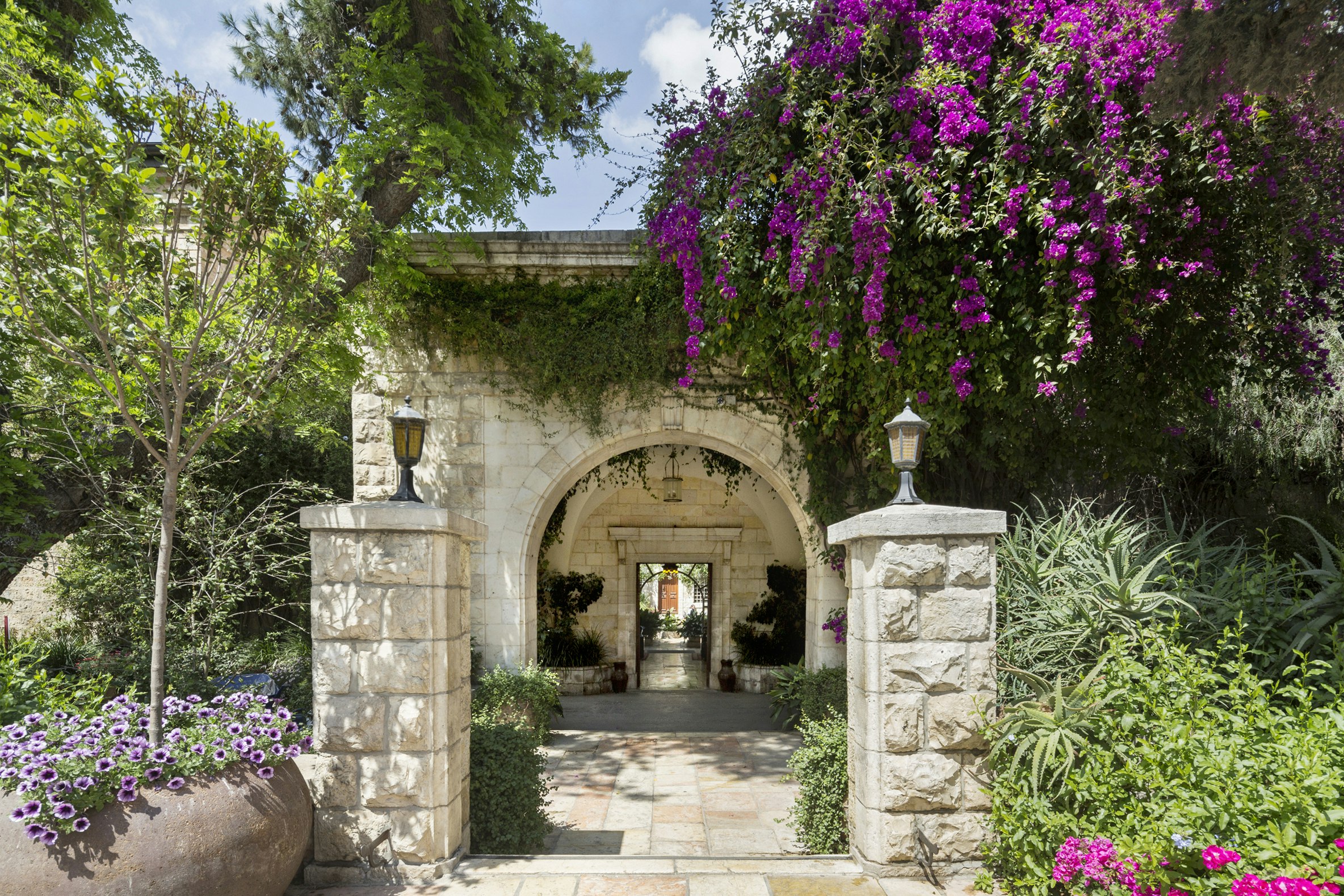 Welcome to The American Colony Hotel