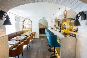 Apero Bar