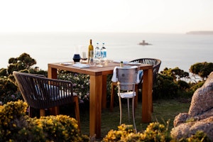Terrace Dining