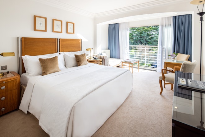 Golf View Room - Bedroom