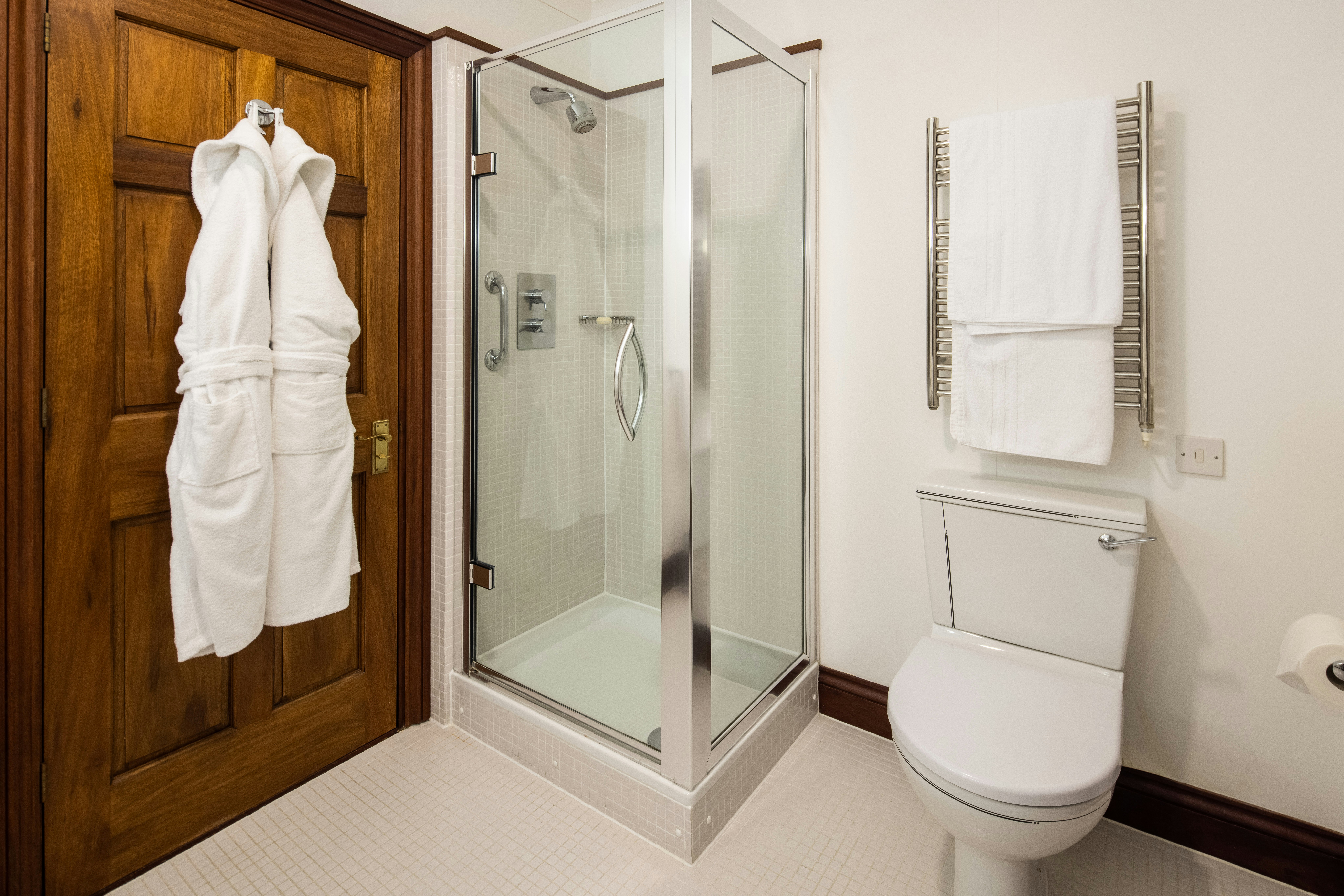 Atlantic Suite Bathroom