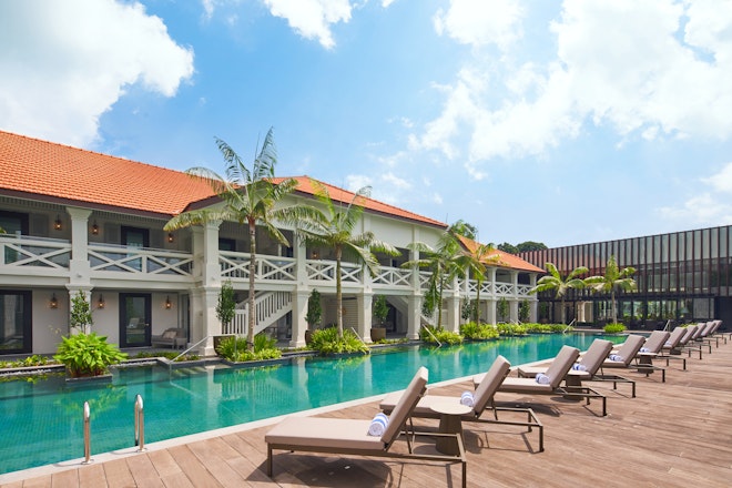Barracks Pool