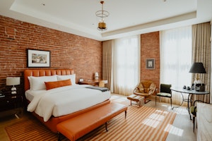 Courtyard Suite - Bedroom