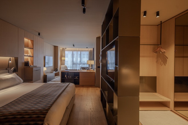 Suite - Bedroom