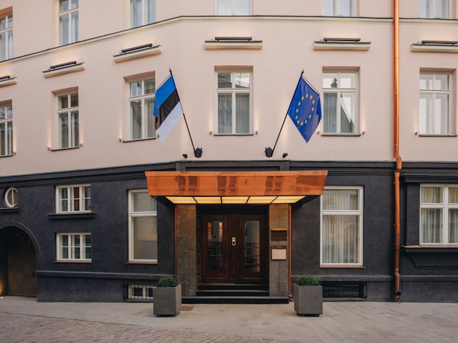 Burman Facade Door
