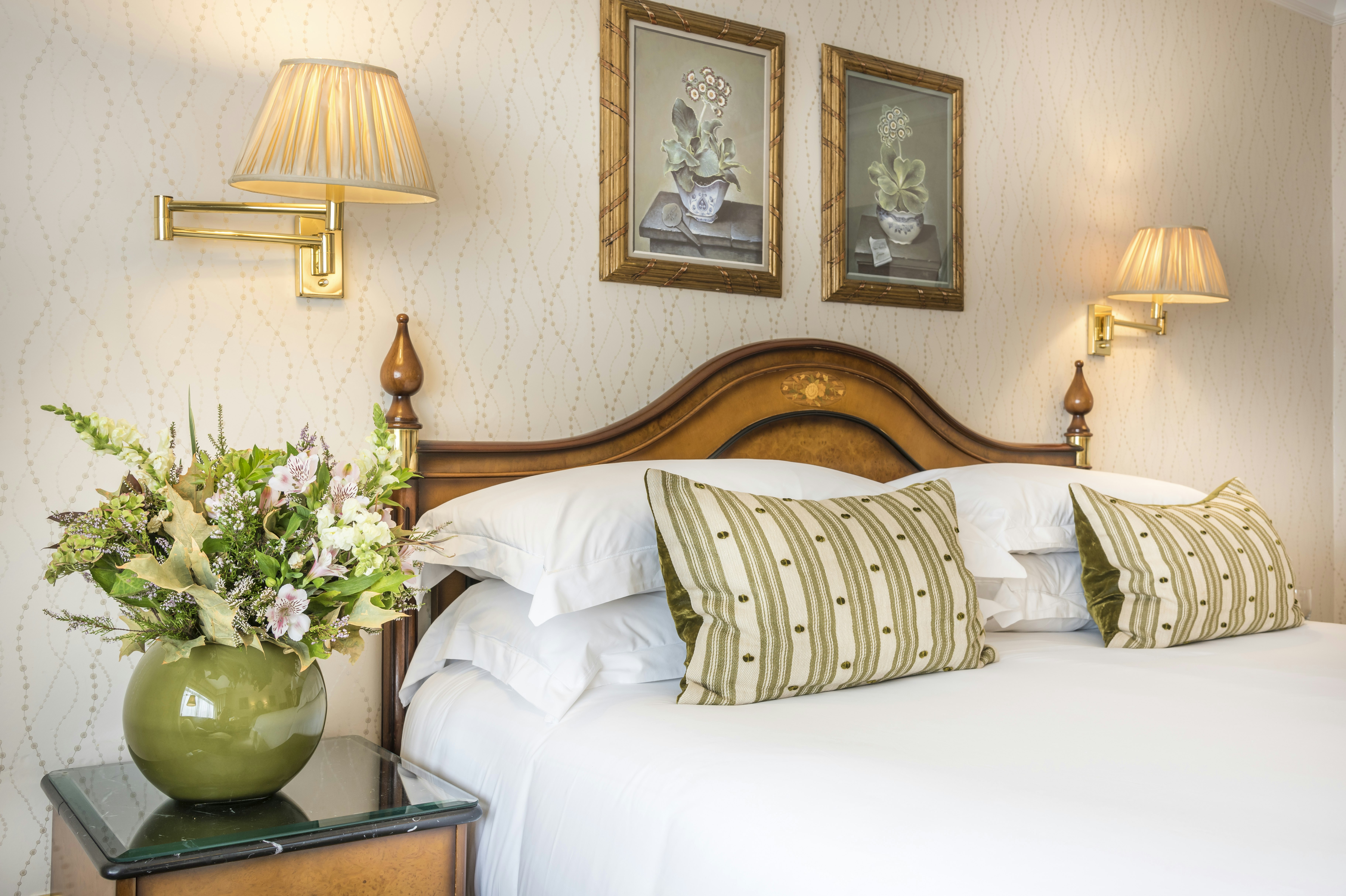 Classic King/Twin Room - Bedroom