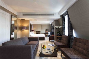 Junior Suite with Sofa Bed - Living Area