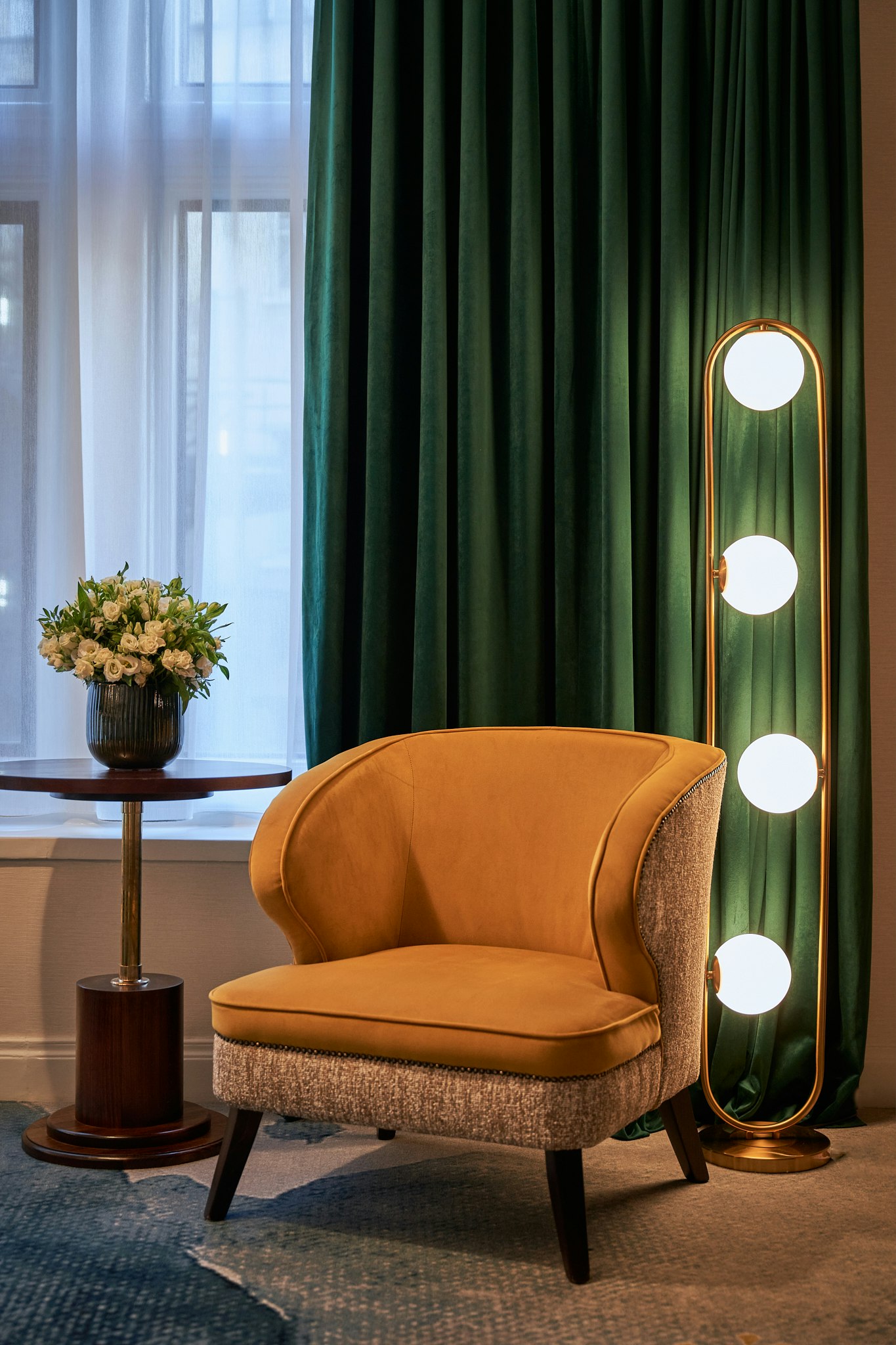 Deluxe King Room - Room Details