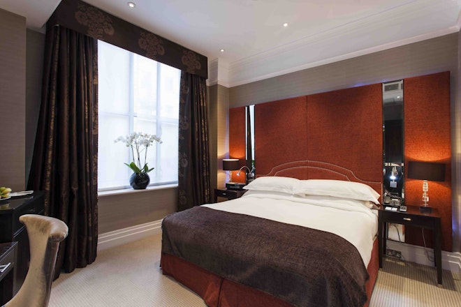 Classic King/Twin Room - Bedroom