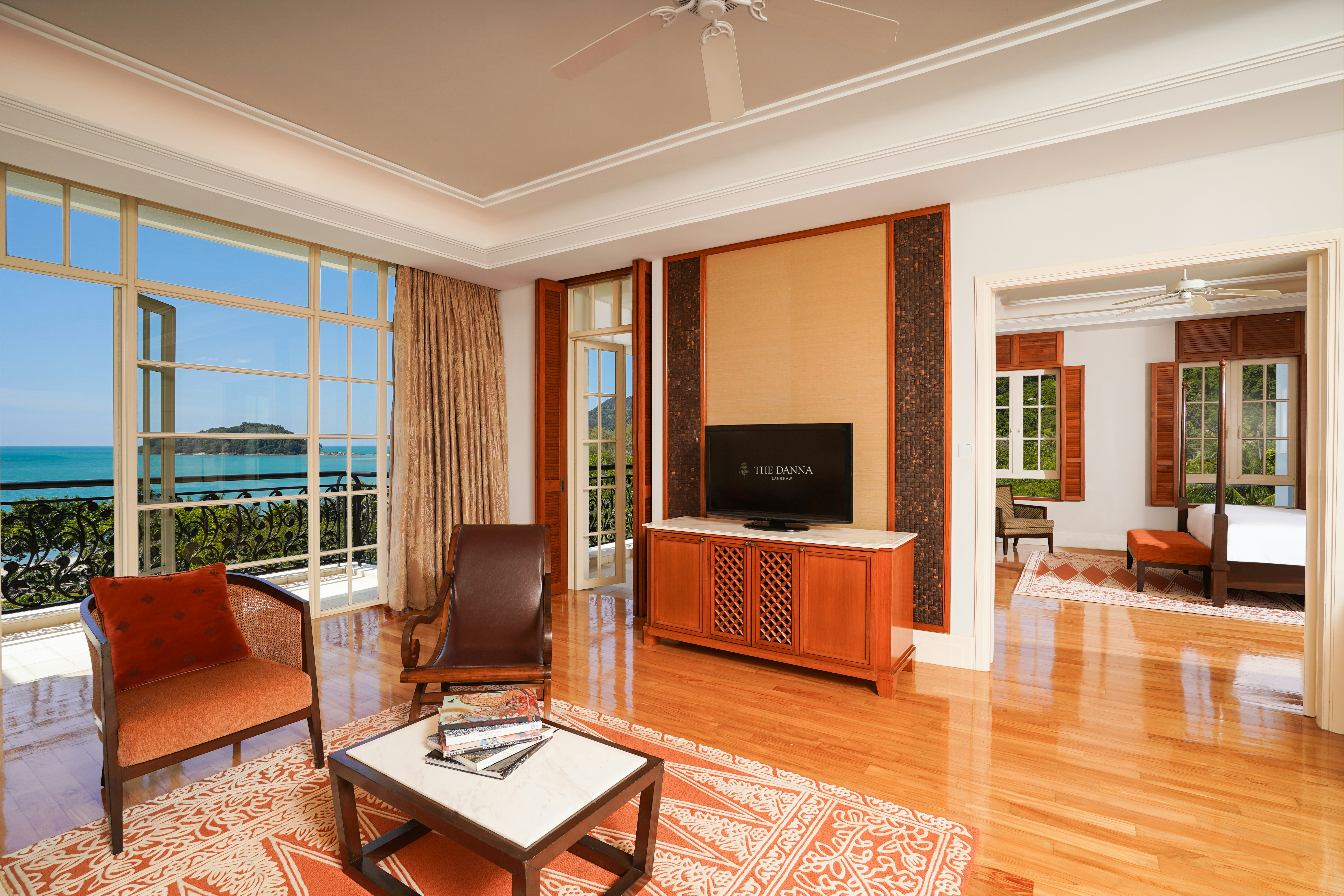 Countess Sea View Suite