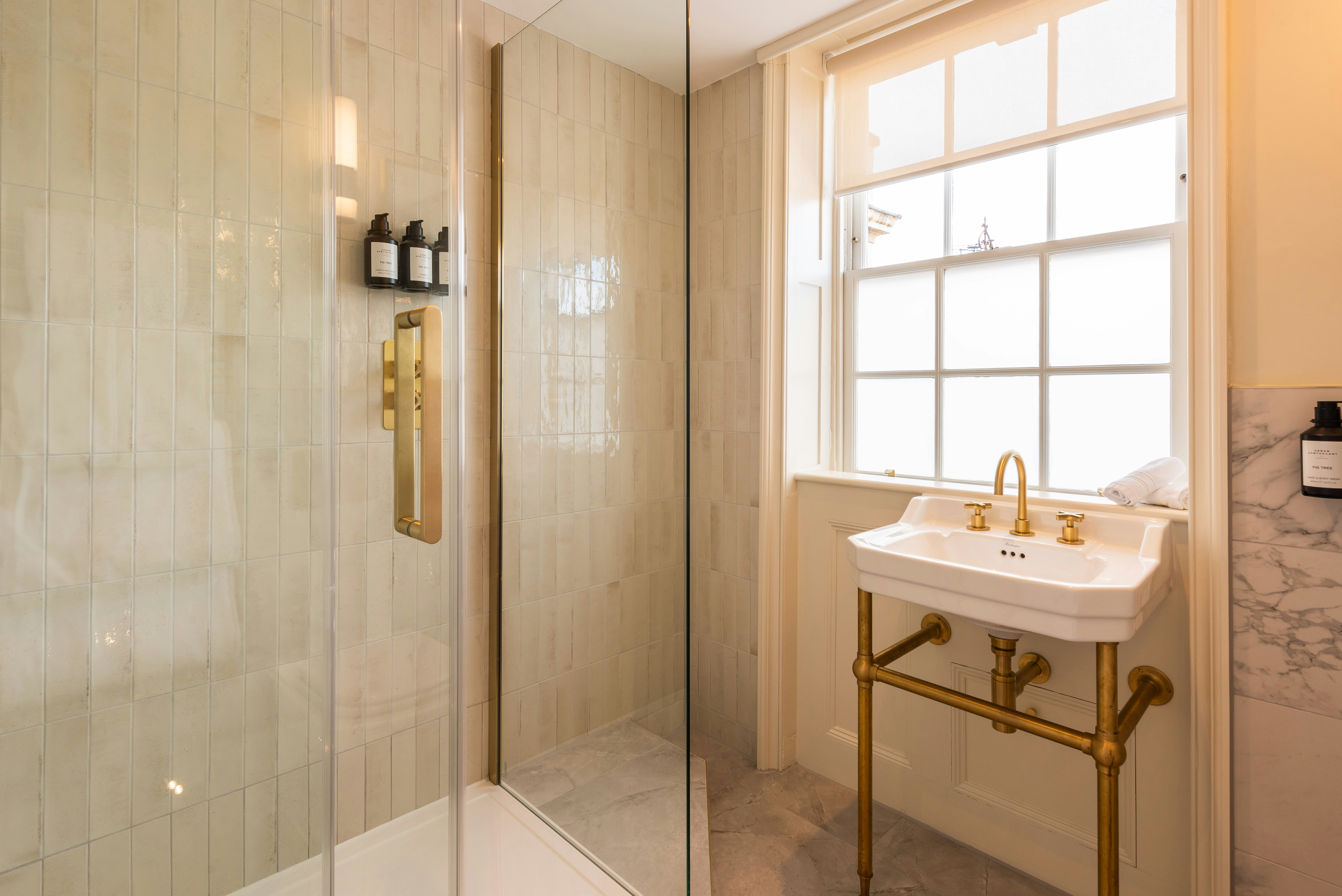 Cotswold Room - Bathroom