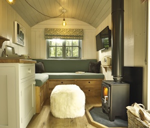 Hideaway Huts