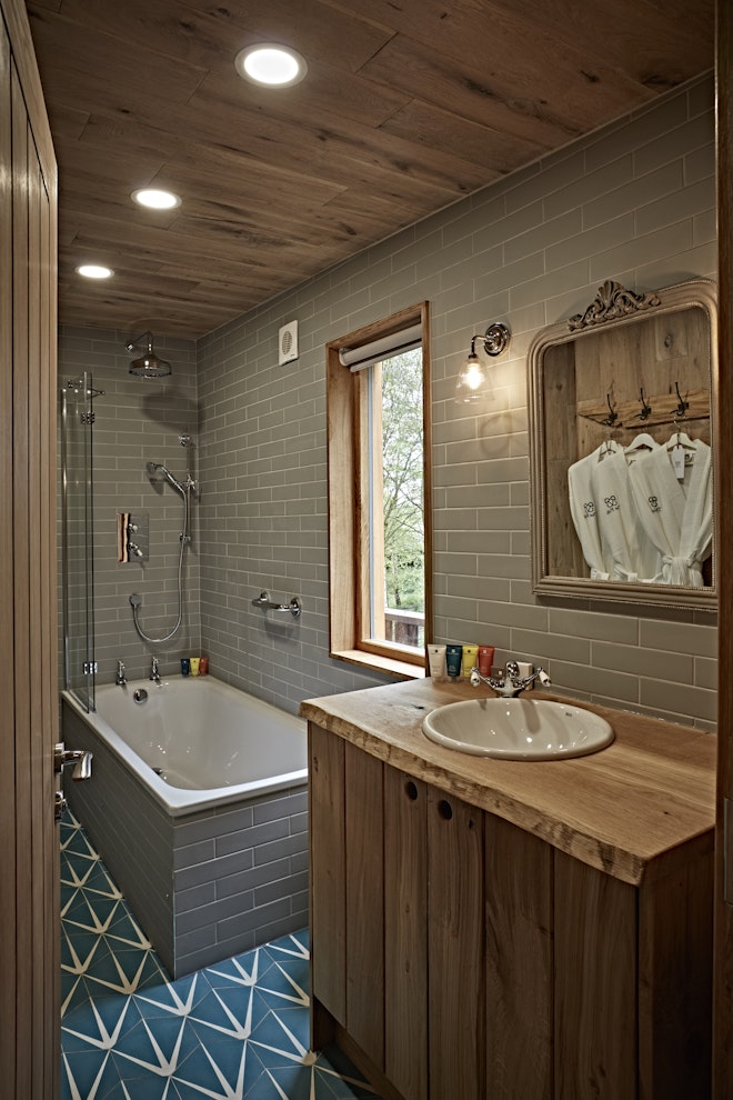 Treehouse Bathroom