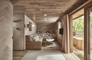 Treehouse Lounge