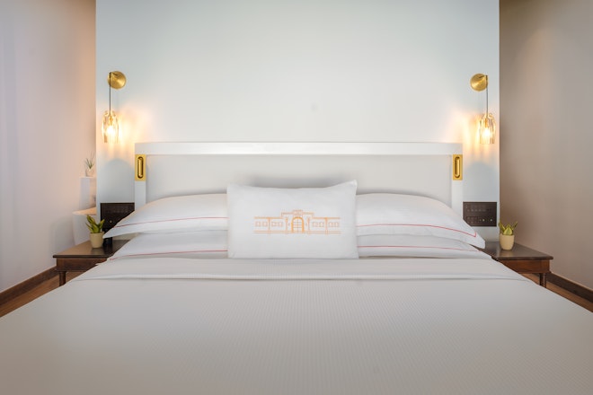 Ocean Premium Bed front view