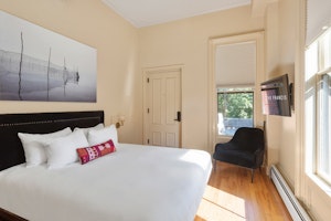 Historic King - Second Floor