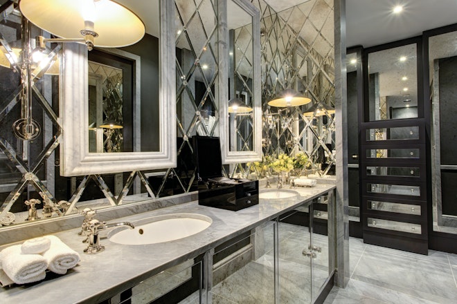 Presidential Suite Bathroom