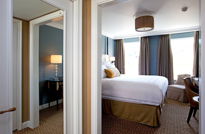 Deluxe Room - Bedroom