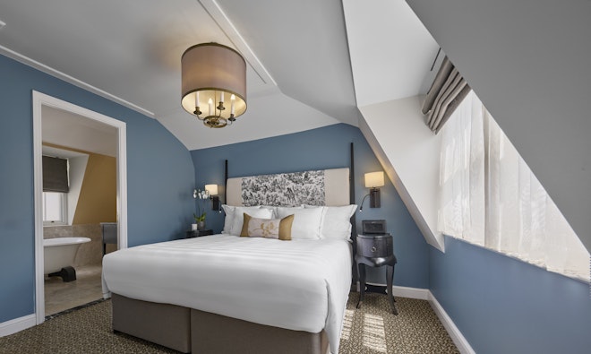 Bath Spa Suite - Bedroom