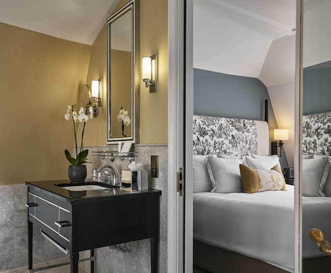 Bath Spa Suite - Bathroom
