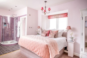 The Townhouse - Bedroom