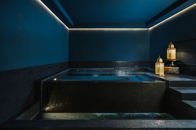 Spa - Hot Tub