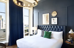 Riverview King Room