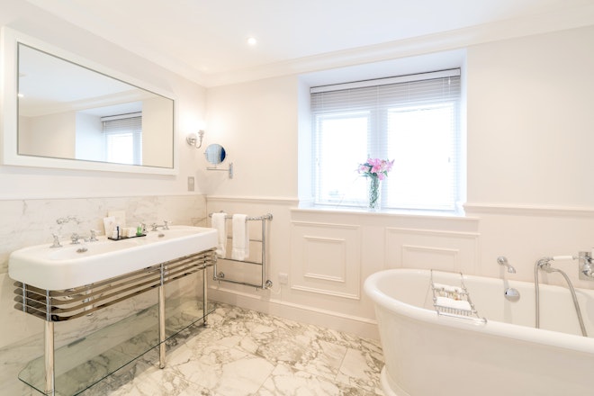 Presidential Suite Bathroom