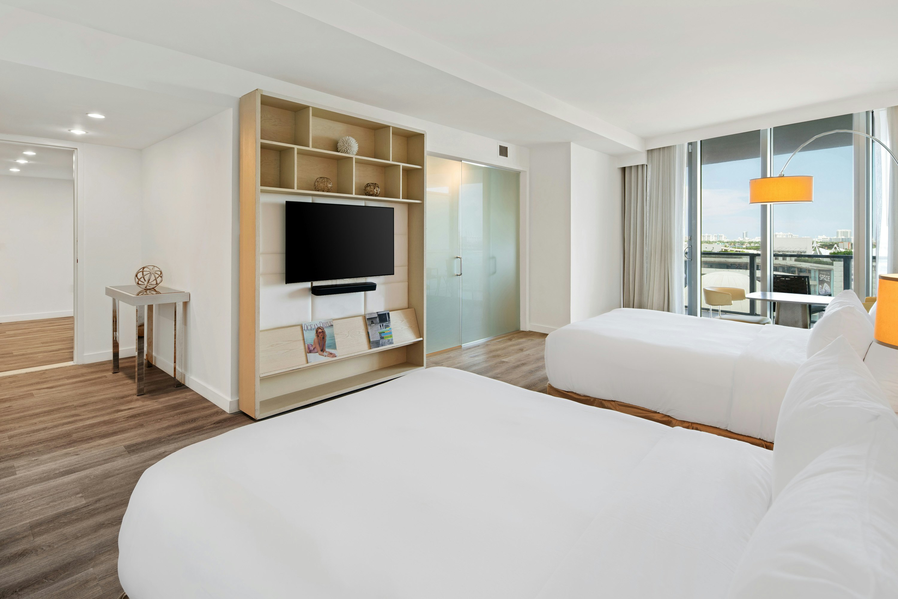 Two Bedroom Suite King with Balcony - Bedroom