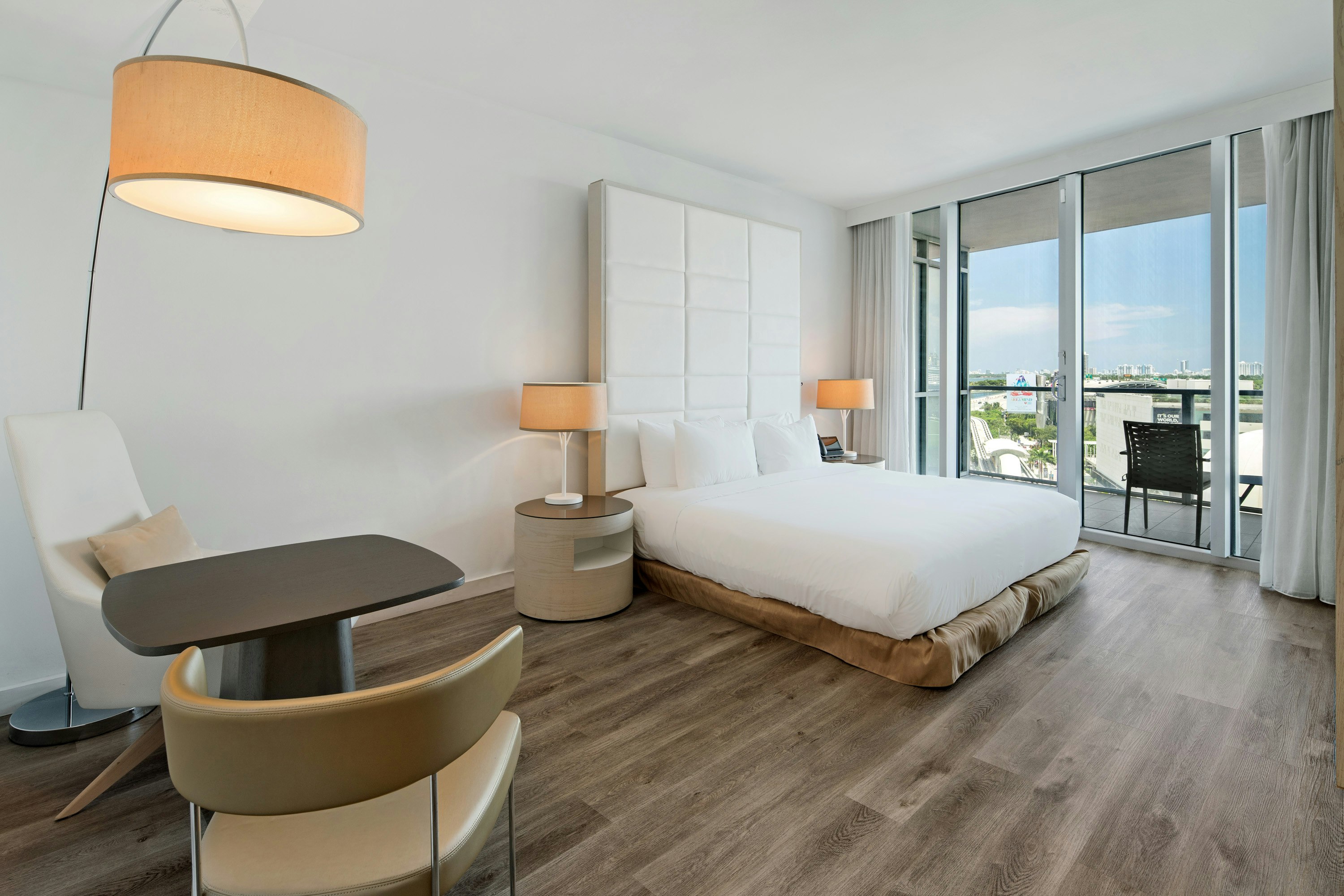 Three Bedroom Suite King with Balcony - Bedroom