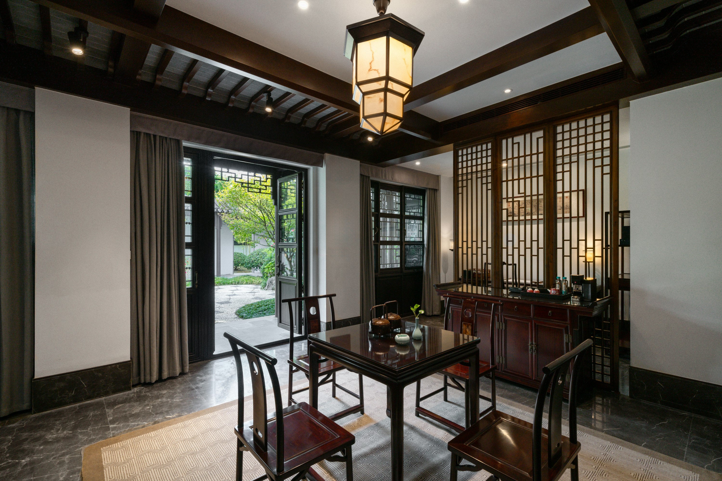 Supreme Garden Master Duplex Double Suite