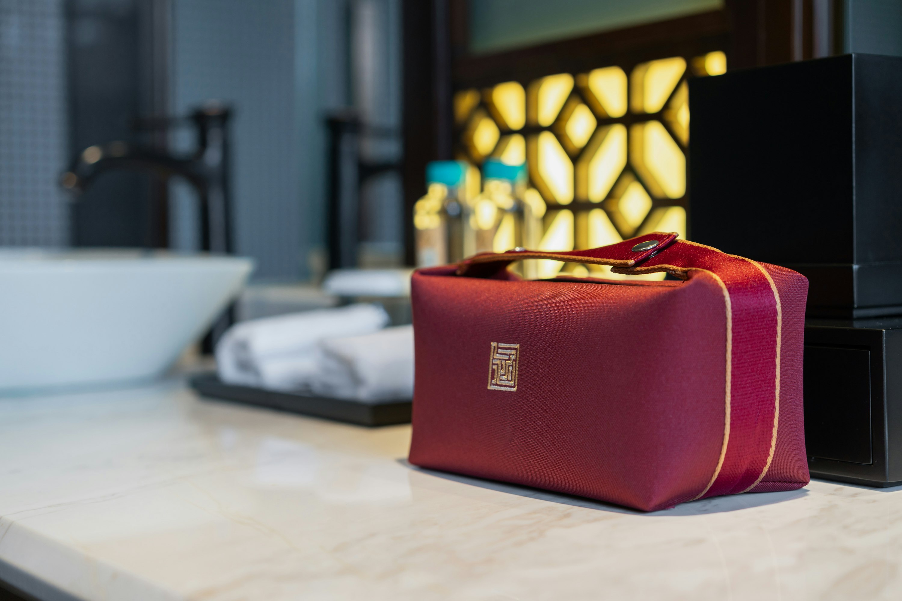 Elegant Estate Twin Suite (TWN)