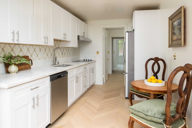 Hibiscus Residence - Kitchen