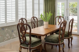 Villa - Dining Area