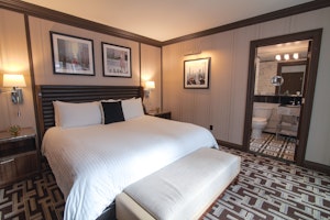Iroquois Suite Master Bedroom